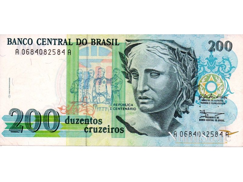 200 Cruzeiros